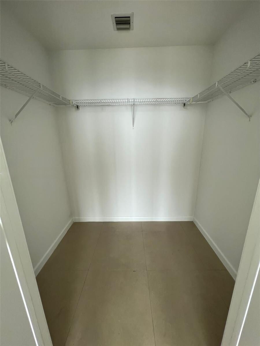 Building Photo - 888 Biscayne Blvd