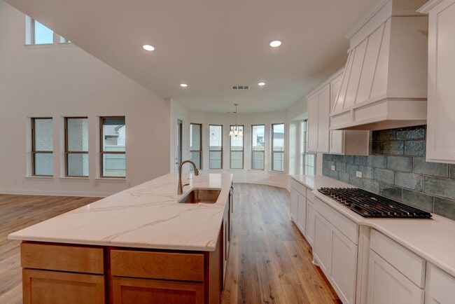 Building Photo - Must See 5 Bed 4.5 Bath in Northlake