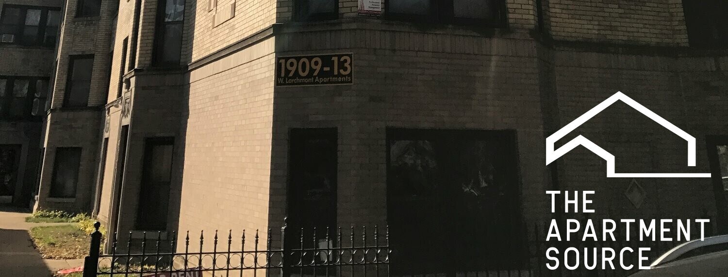 Building Photo - 1913 W Larchmont Ave