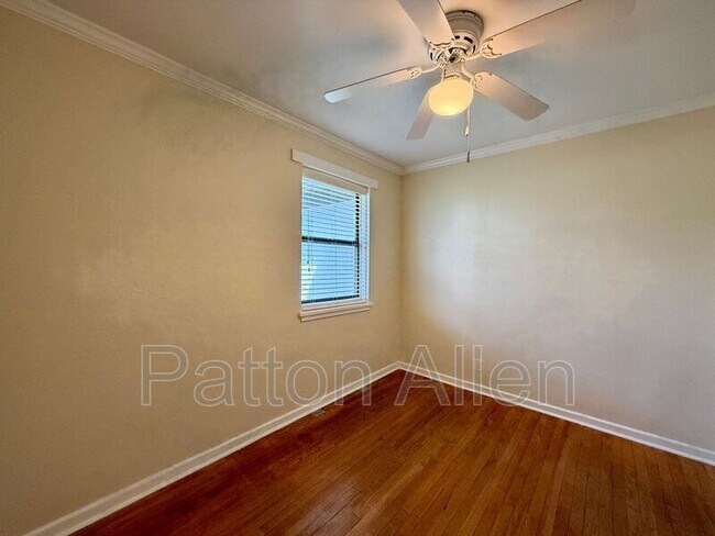 Building Photo - 615 Biltmore Ave