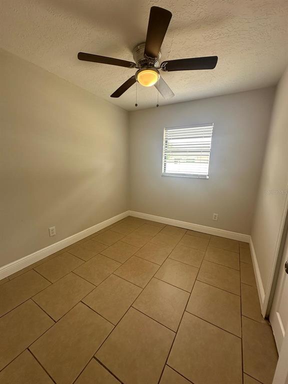 Building Photo - 7207 Harwick Dr