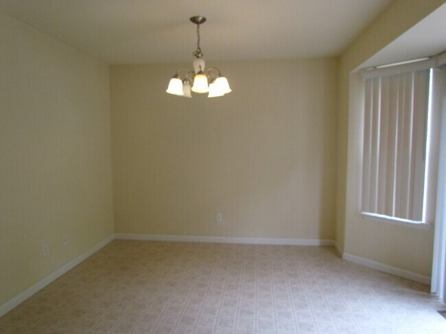 Building Photo - AVAILABLE March 6th!!!