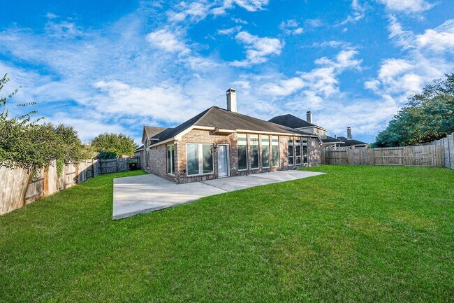 Building Photo - 2003 Sequoia Trail Ln