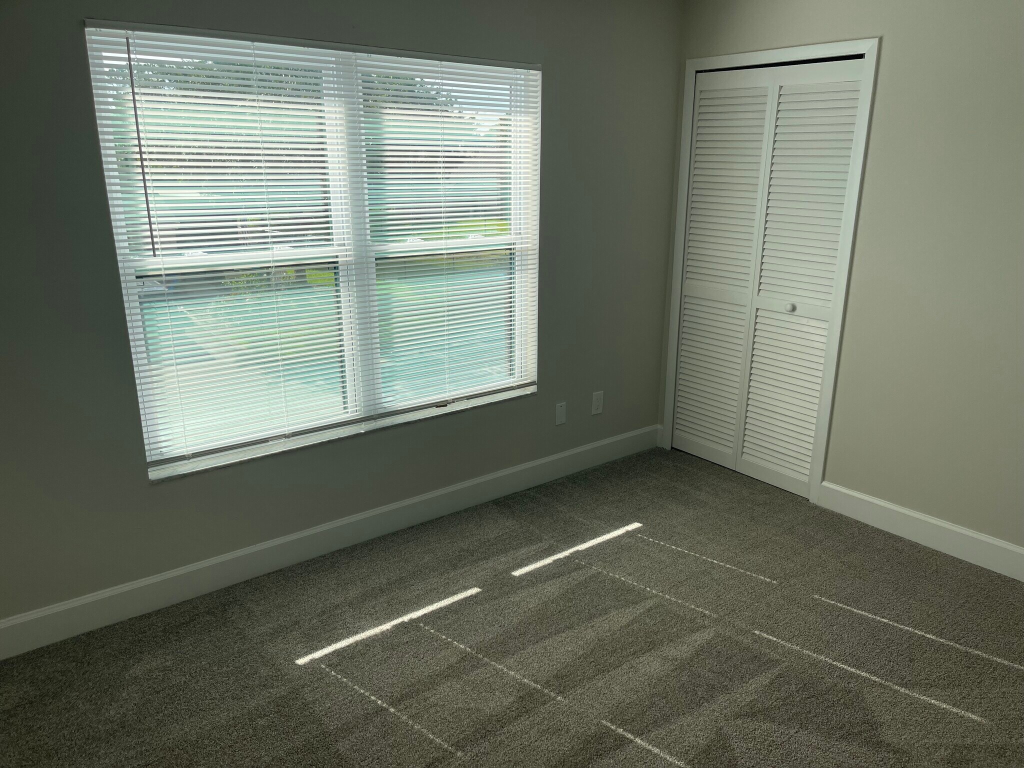 BR 1 - 610 Casa Park Court O