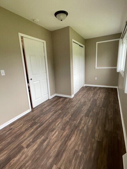 Bedroom 1 - 11 Maple St