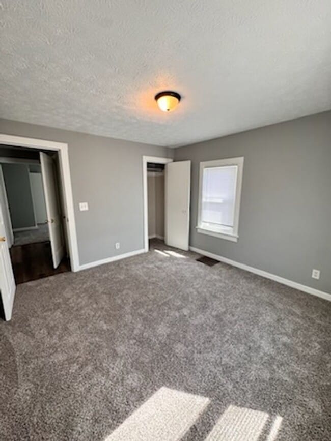 Building Photo - New Listing!!!