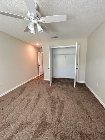 Building Photo - 116 Plantation Point Dr