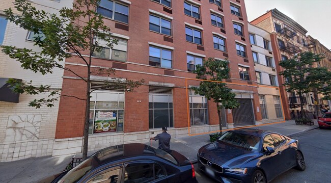 Building Photo - 837 Washington Ave