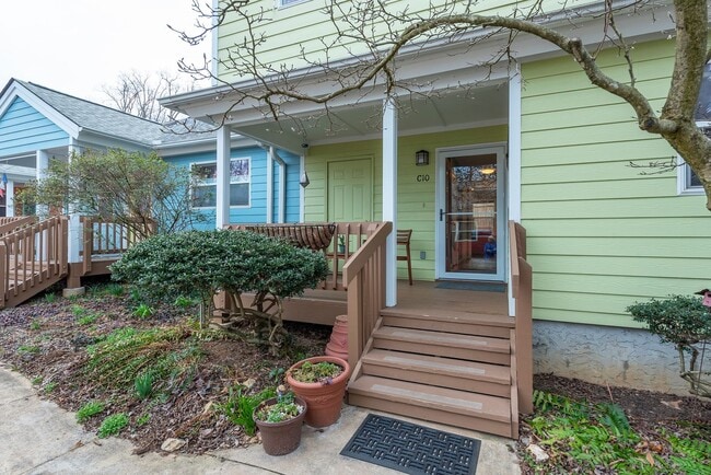 Building Photo - West Asheville Rental! Co-housing Development