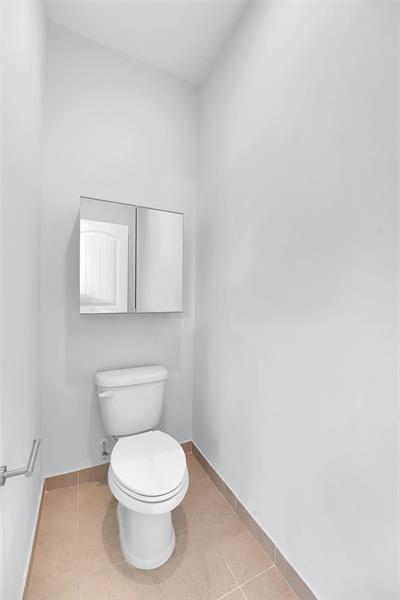 Building Photo - 7162 Prudencia Dr