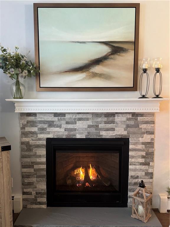 Building Photo - 10 Parsley Ln