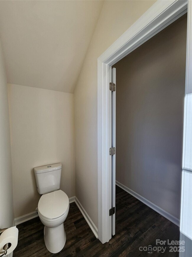 Building Photo - 326 Sadie Dr