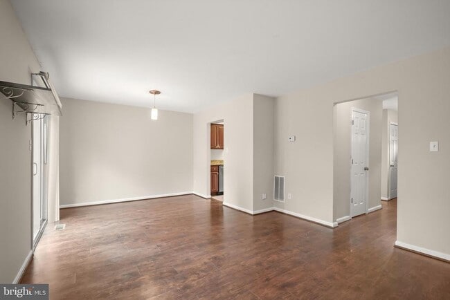 Building Photo - 12405 Gooderham Way