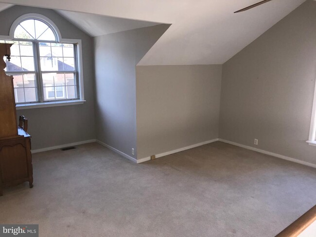Building Photo - 108 Cheswold Ct
