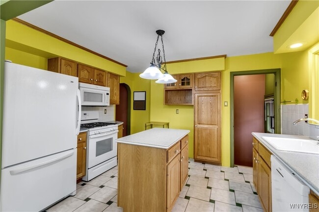 Building Photo - 179 Hamilton Blvd