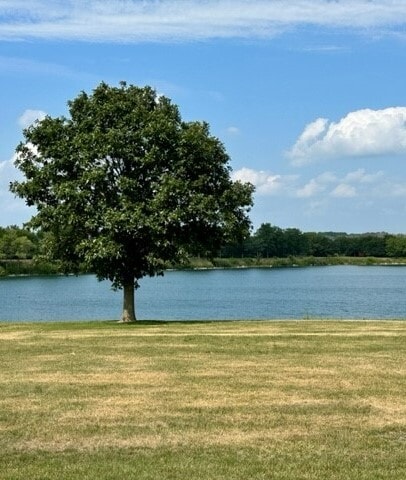 Building Photo - 330 Mosswood Ln