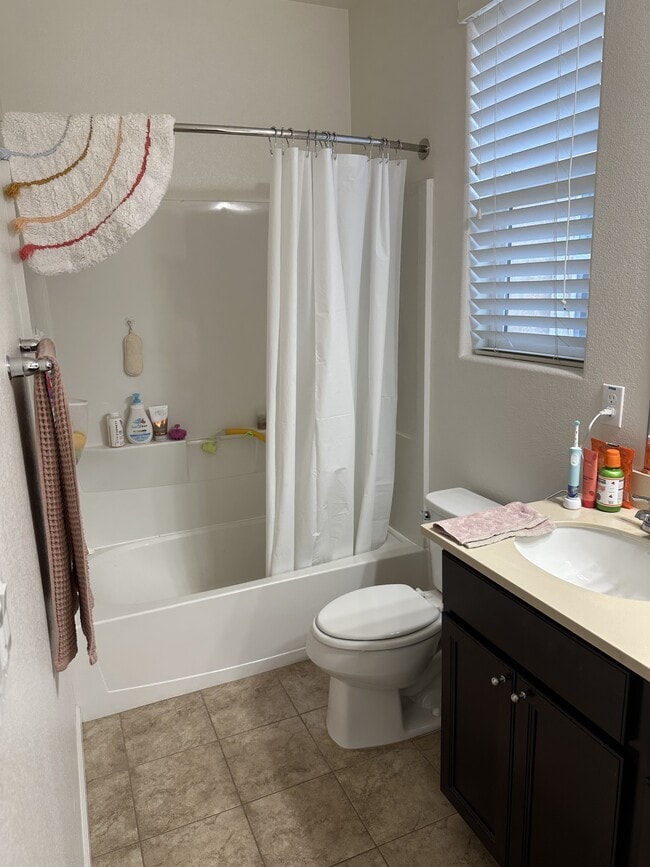 Building Photo - 4045 Neapolis Ln