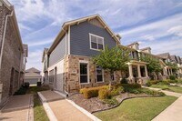 Building Photo - 4538 Cypress Thorn Dr