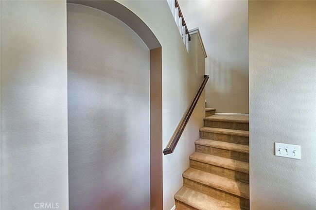 Building Photo - 8015 E Treeview Ct