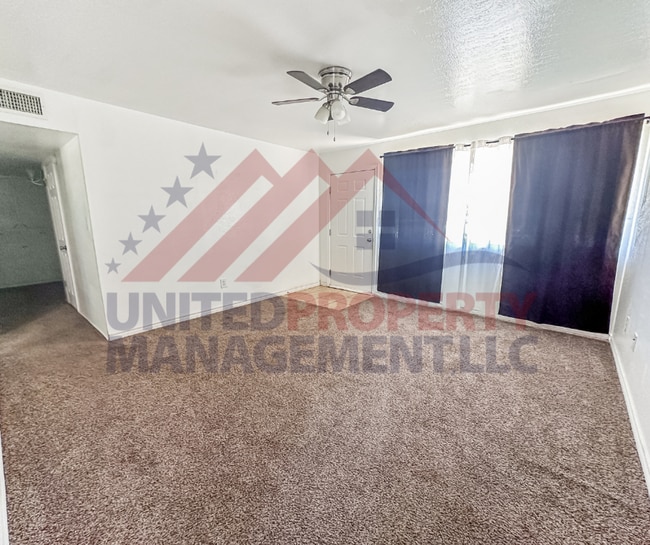 Building Photo - 3 bedroom 2 bathroom house for rent Carlsbad NM