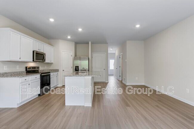 Building Photo - 29 Paddington St