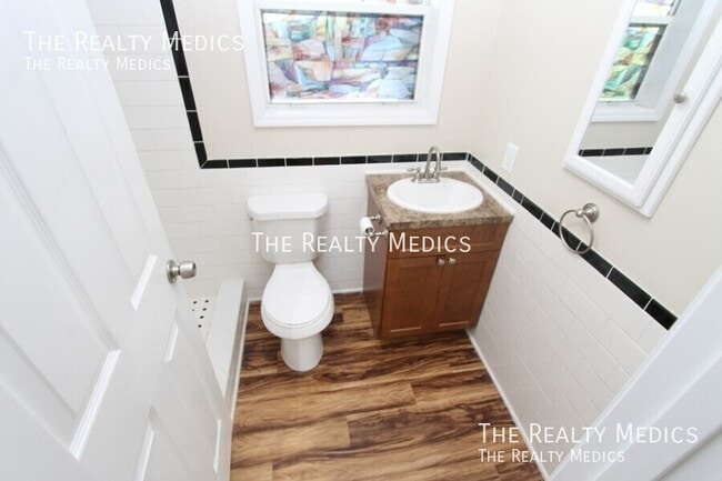 Building Photo - 1159 Fountainhead Dr
