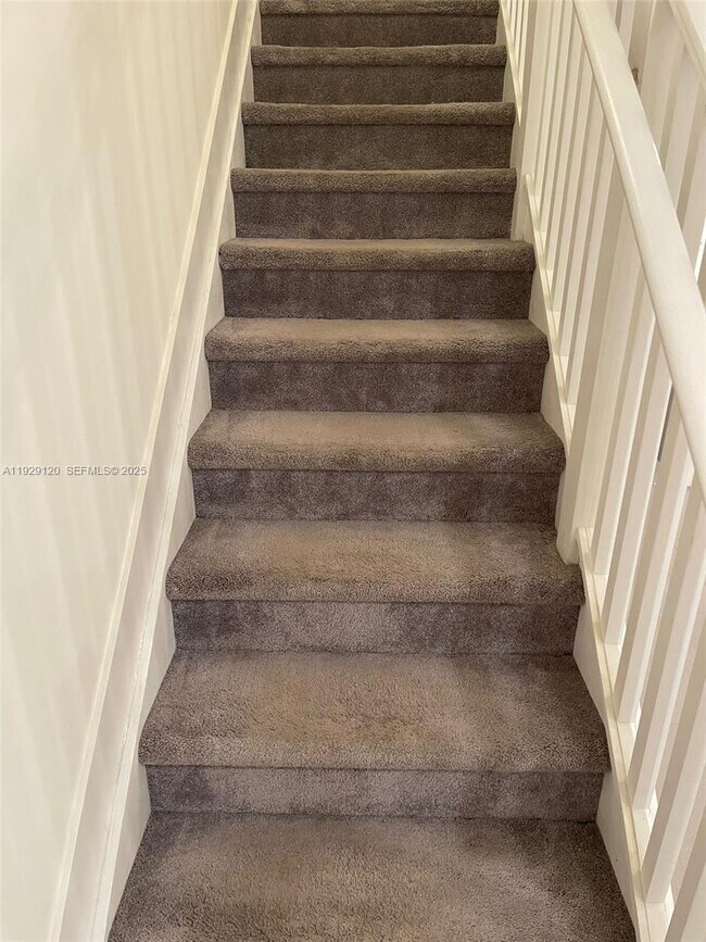 Building Photo - 6416 NW 102nd Ct