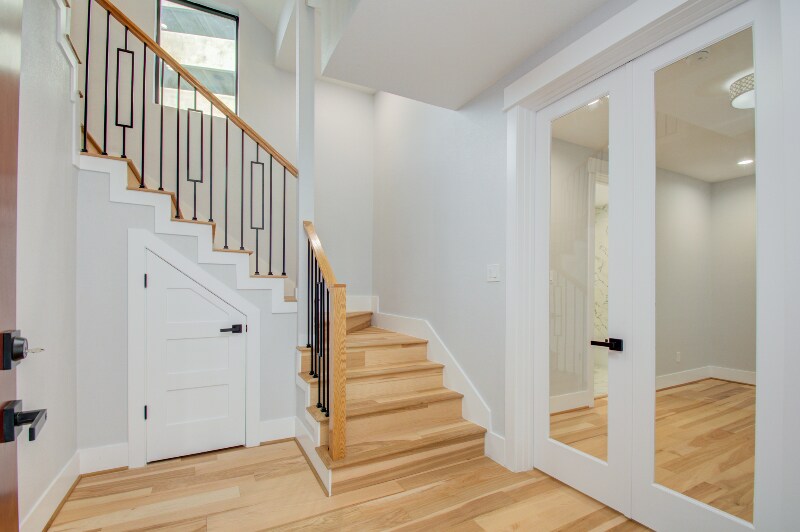 Building Photo - 7016 Staffordshire Blvd