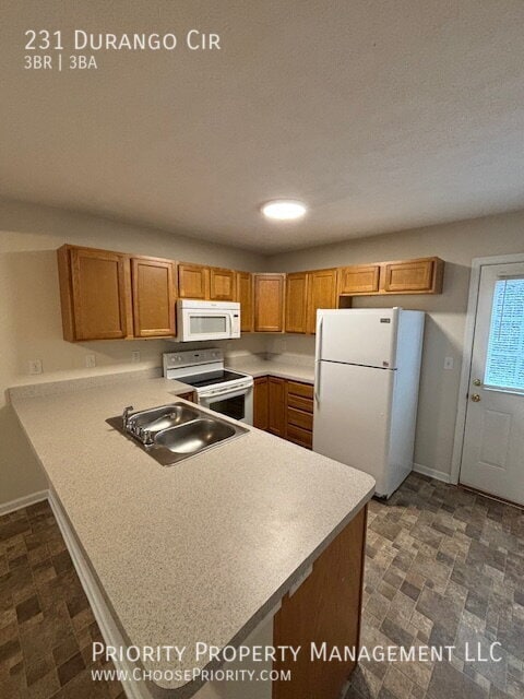 Building Photo - 231 Durango Cir