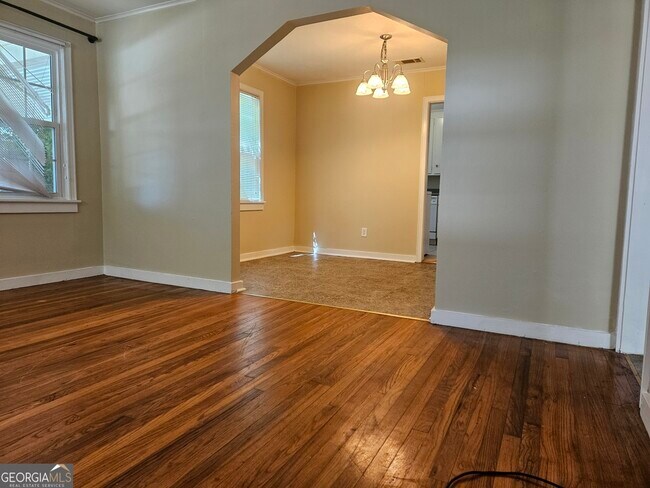 Building Photo - 316 Florence Ave