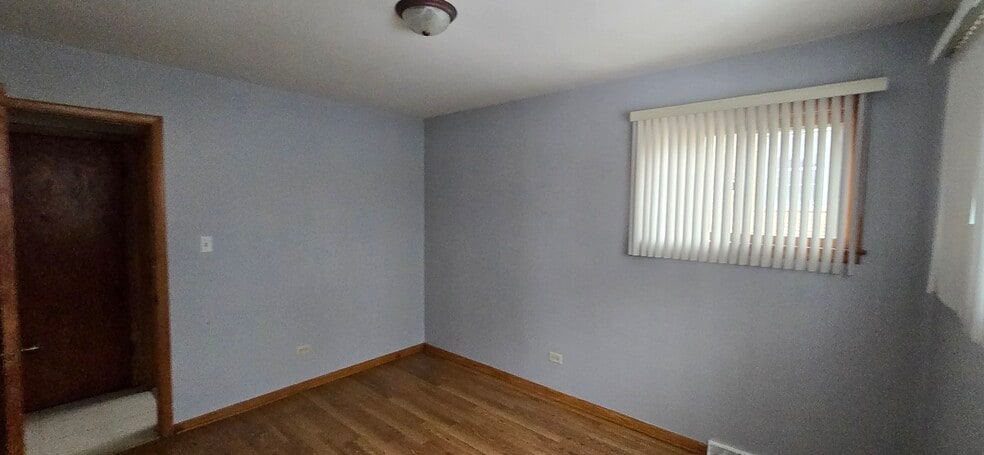 Bedroom #1 - Northwest Pic-02 - 5708 W Park Ave