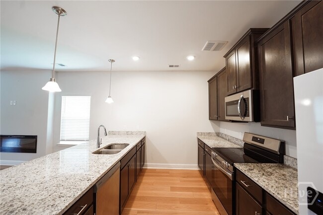 Building Photo - 38 Sago Palm Wy