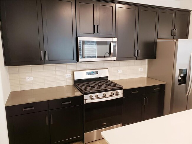 Building Photo - 2629 Bantry Rd