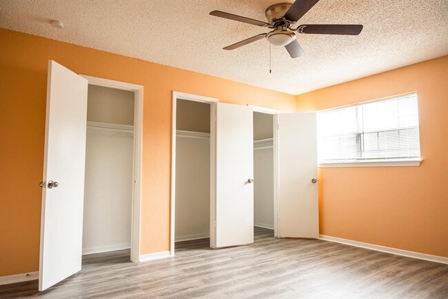 Building Photo - 1510 Eagle Lake Rd