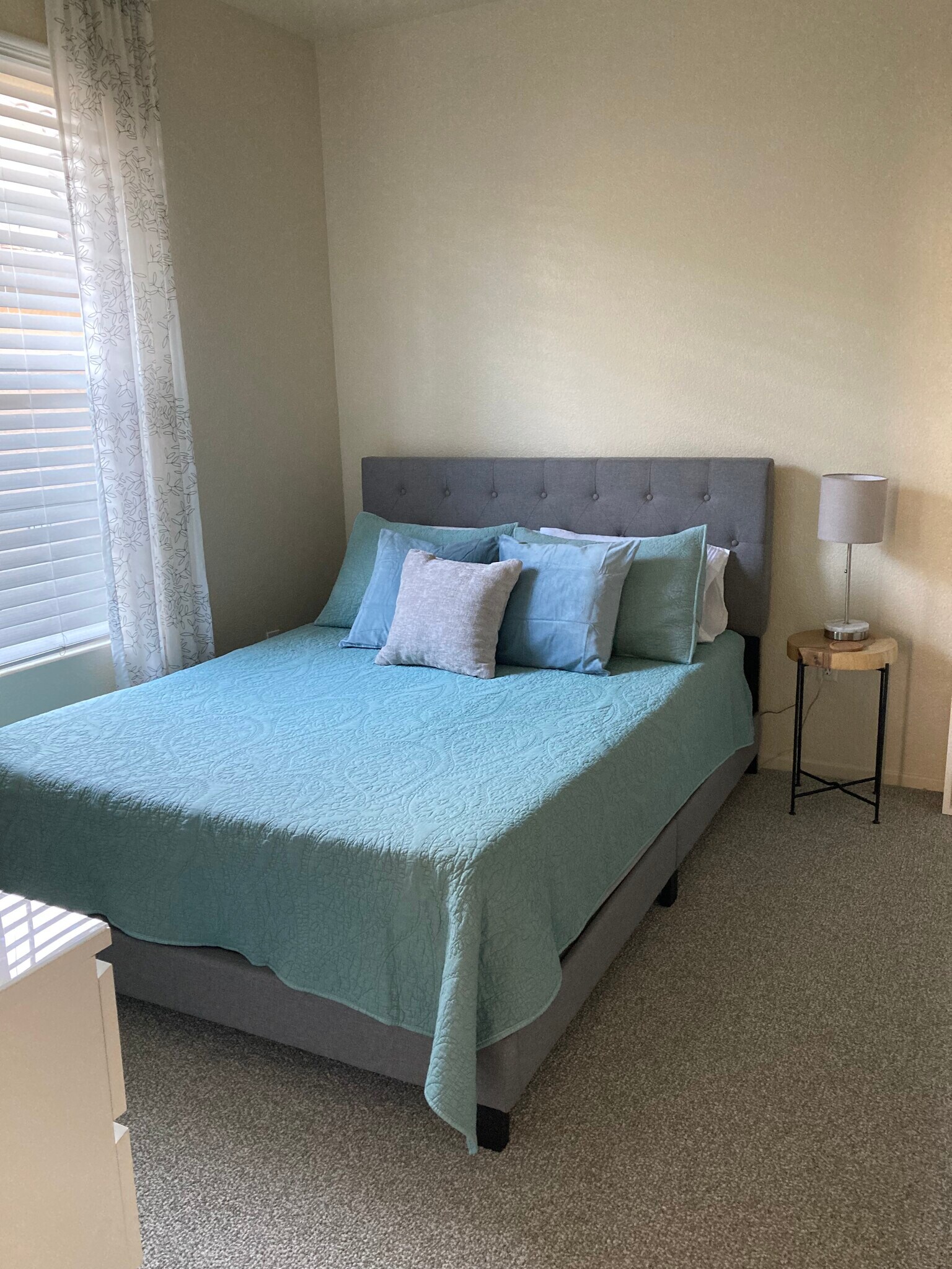 Building Photo - 8680 New Salem St