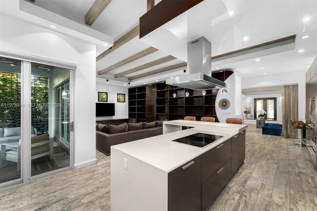 Building Photo - 101 SW 21st Rd