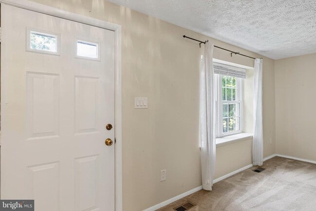 Building Photo - 7973 Tyson Oaks Cir