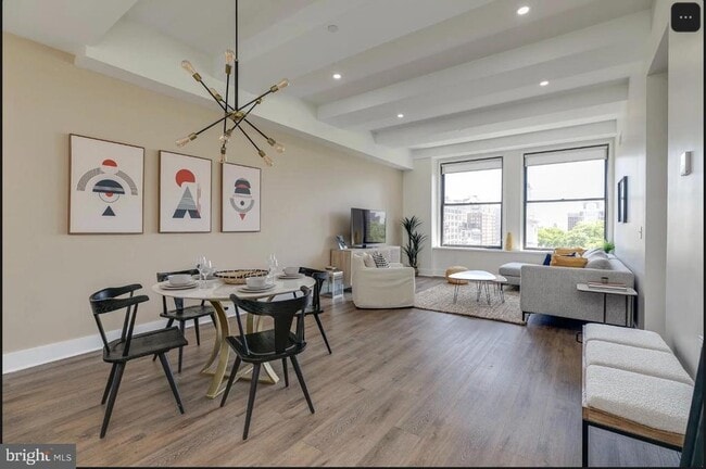 Building Photo - 150 S Independence Mall W