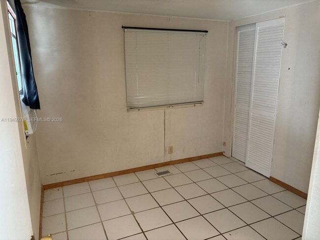 Building Photo - 1531 SW 64th Way