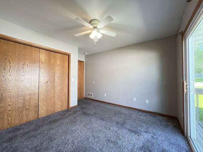 Building Photo - 3001 Stellar Eagle Dr