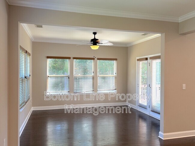Building Photo - 178 Alexandria Dr