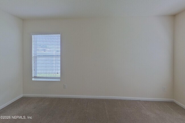 Building Photo - 3323 Canyon Falls Dr