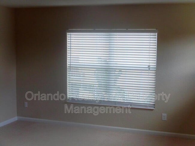Building Photo - 11827 Barletta Dr
