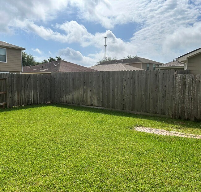 Building Photo - 29314 Legends Bluff Dr