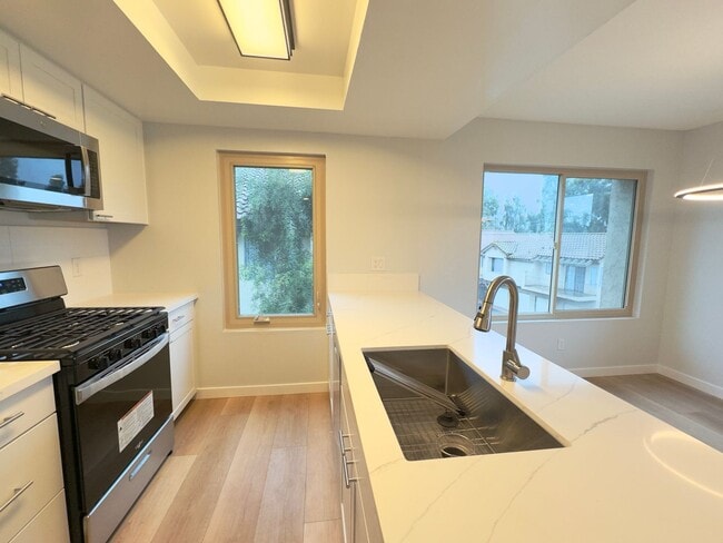 Building Photo - FULLY REMODELED: Spacious 3 bedroom condo in San Marcos With AC