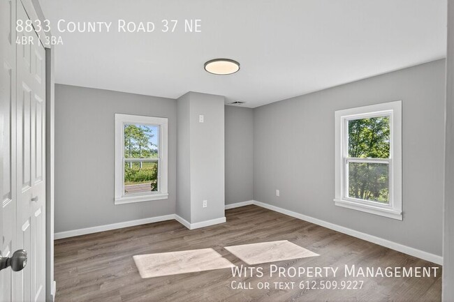 Building Photo - 8833 County Rd 37 NE