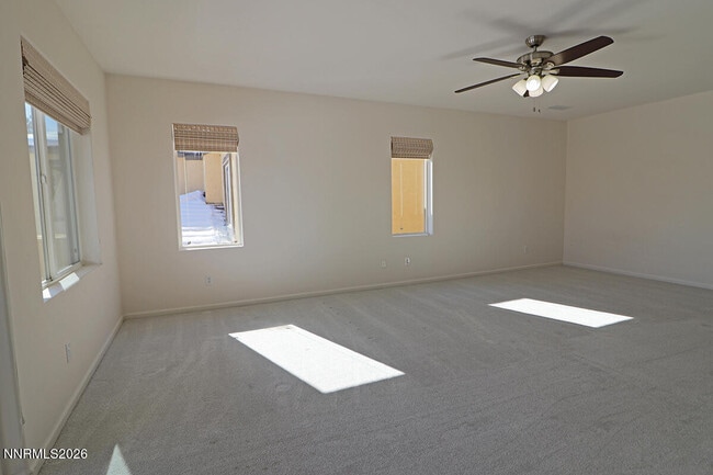 Building Photo - 10890 Serratina Dr