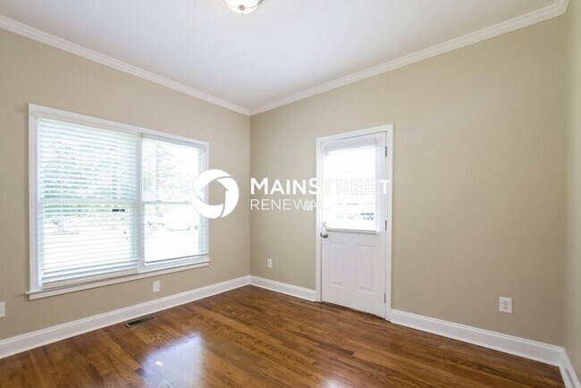 Building Photo - 4 Bedroom Pet-Friendly Home in Austell, GA...