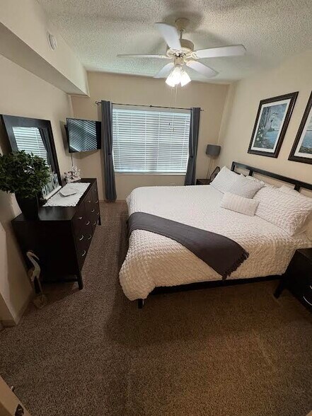 Building Photo - 15590 Ocean Walk Cir