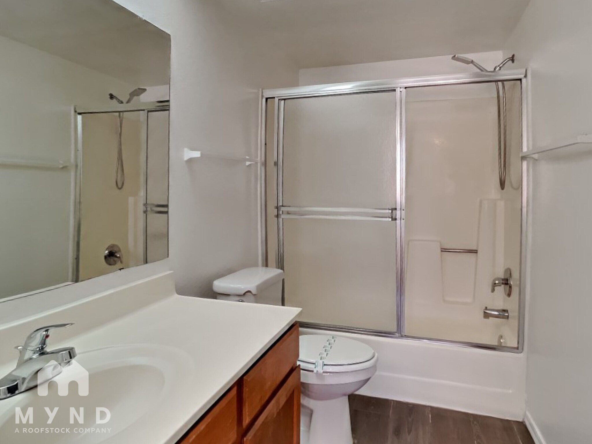 Building Photo - 6842 W State Ave